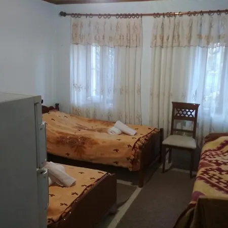 Gasthuis Guesthouse Celos